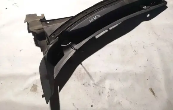 Mitsubishi Outlander Wiper trim 7405a155