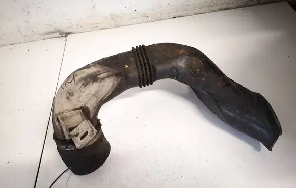 Citroen Xantia Air intake hose/pipe 9614064680 91096100