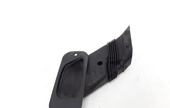 Volvo S40 Air intake duct part