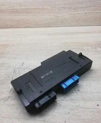 BMW 1 E81 E87 Central body control module 6968836