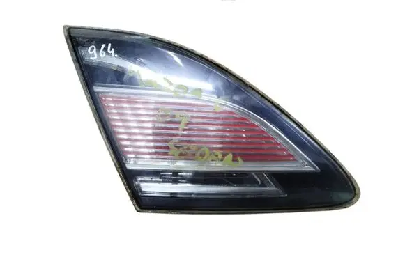 Mazda 6 Tailgate rear/tail lights 13241055