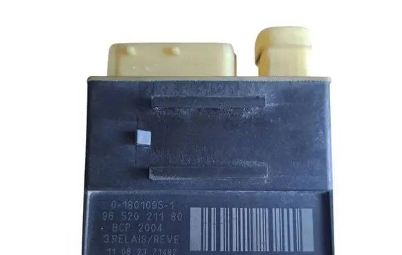 Citroen Berlingo Glow plug pre-heat relay 9652021180