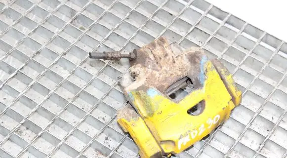 Peugeot RCZ Front brake caliper