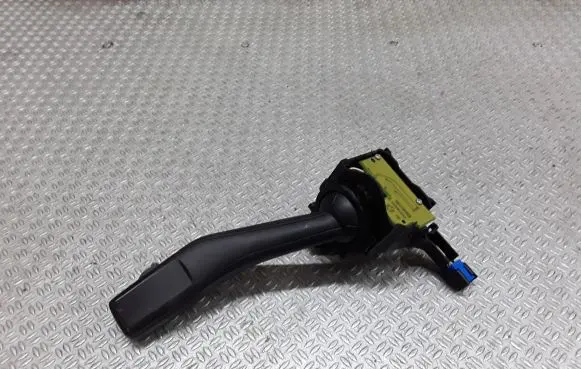Volkswagen Caddy Wiper control stalk 1K0953519