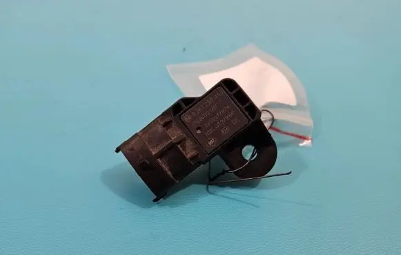 Dacia Sandero Air pressure sensor 0261230443 IMPRK1380330