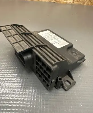 Audi A6 S6 C6 4F Power management control unit 4F0907280E 4F0910280 F005S00292