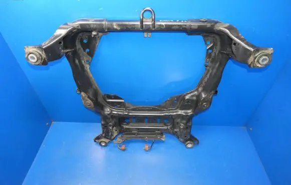 Land Rover Evoque I Front subframe