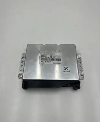 Porsche Boxster 986 Engine control unit/module 0261204605 99661860104