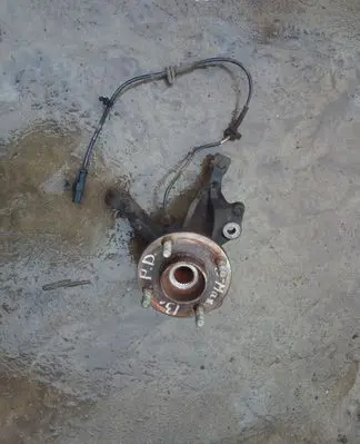 Ford B-MAX Front wheel bearing hub AY1CSK170BA
