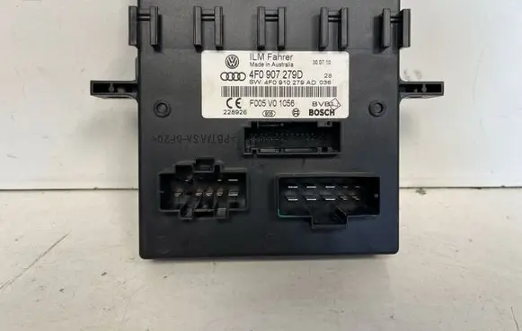 Audi Q7 4L Comfort/convenience module 4F0907279D