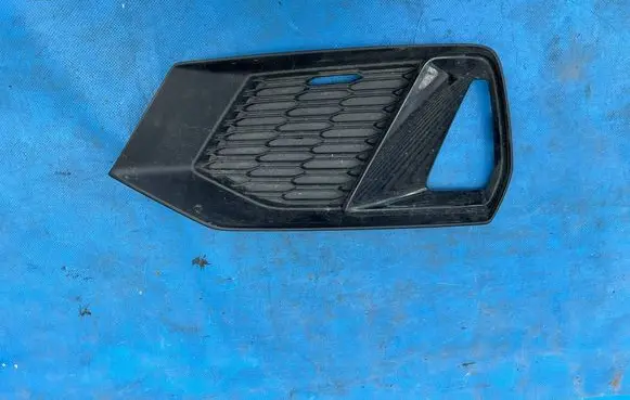 Audi A7 S7 4K8 Front bumper lower grill 4K8807151A 1K8807151A