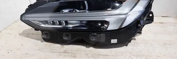 Volvo S90, V90 Headlight/headlamp 31386170 3244783