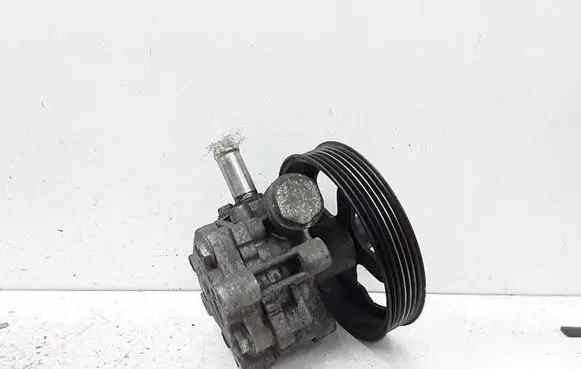 Citroen C-Crosser Power steering pump