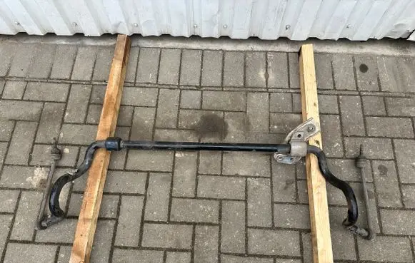 Mercedes-Benz GLC X253 C253 Front anti-roll bar/sway bar A2533230265