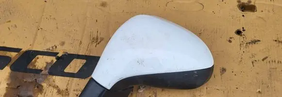Peugeot 207 Front door electric wing mirror 96806498XT