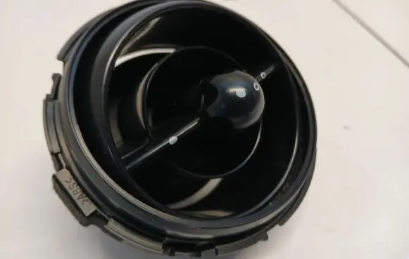 Mini One - Cooper R50 - 53 Dash center air vent grill 57633410 680088700