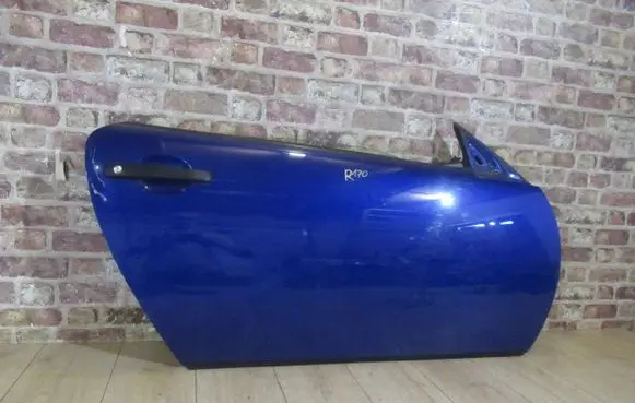 Mercedes-Benz SLK R170 Front door