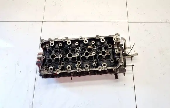 Toyota Corolla E120 E130 Engine head 