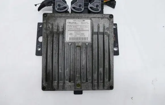 Nissan Almera N16 Engine control unit/module 8200275911