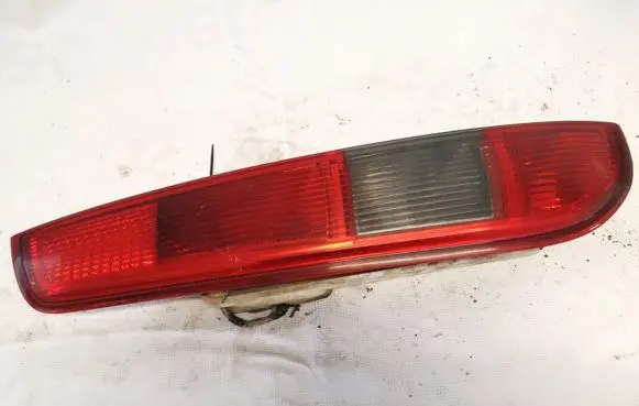 Ford Focus Rear/tail lights 4m5113n004c 4m51-13n004-c