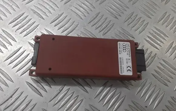 Volkswagen PASSAT B5.5 Voice control module 8D0862335B