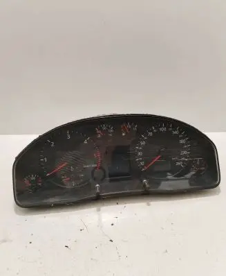 Audi A6 S6 C5 4B Speedometer (instrument cluster) 4B0919881 110008890016