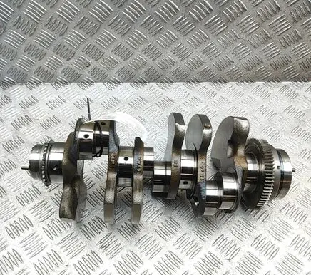 Volkswagen Touareg III Crankshaft 06M105019AM 06M105221AA
