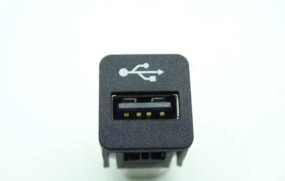BMW 7 G11 G12 USB socket connector 9229294