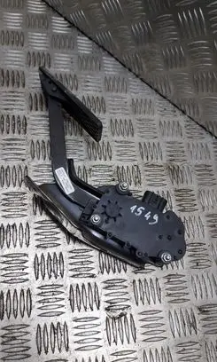 Chrysler Voyager Accelerator throttle pedal 04861650AB
