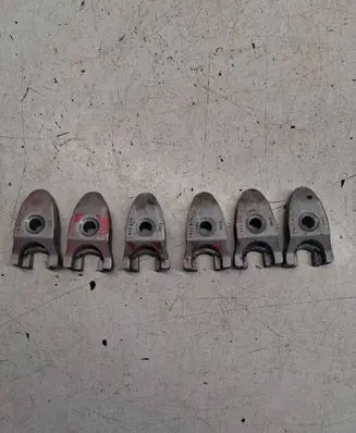 Volkswagen Touareg II Fuel Injector clamp holder 059216J