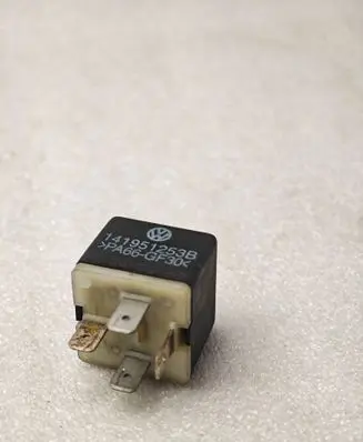 Audi A6 S6 C5 4B Other relay 141951253B