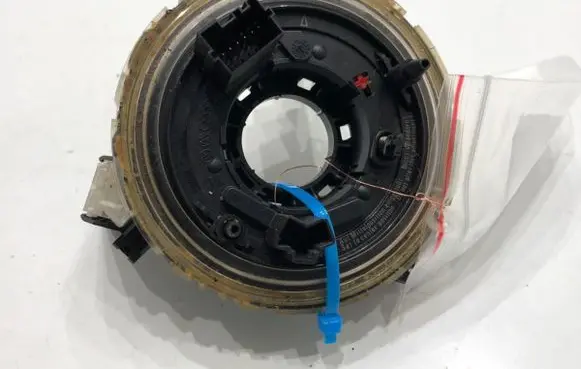 Audi A4 S4 B6 8E 8H Airbag squib ring wiring 8E0953541C