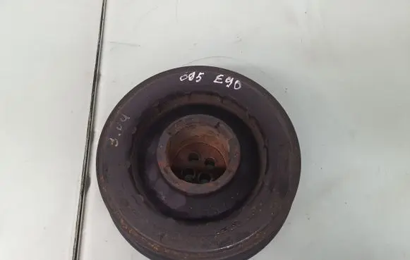 BMW 3 E90 E91 Crankshaft pulley 8511371 11238511371