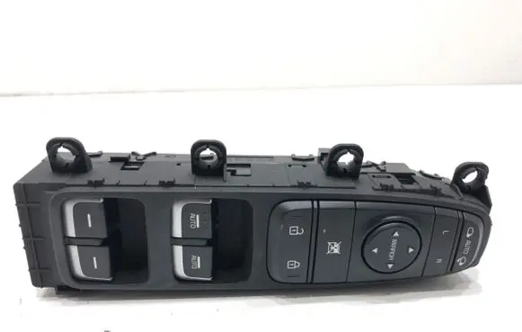 KIA Niro Electric window control switch 93570-G5240