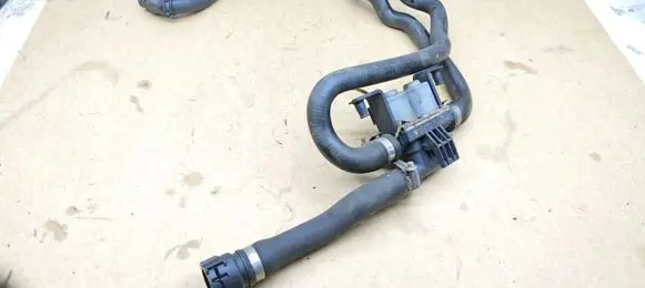 BMW X5 E70 Coolant heater control valve 6910544