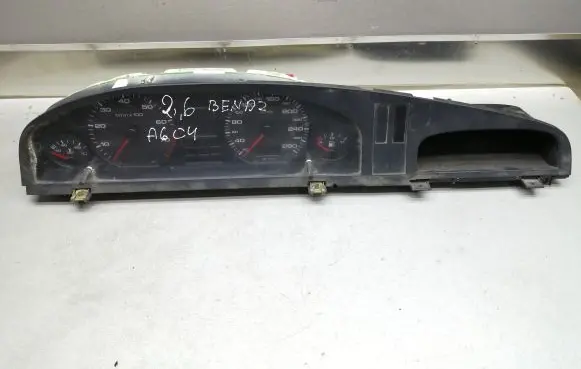 Audi A6 S6 C4 4A Speedometer (instrument cluster) 4A1919850DX 88356341
