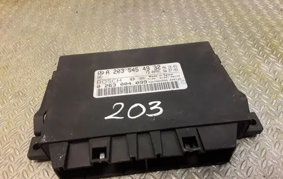 Mercedes-Benz C W203 Parking PDC control unit/module 2035454932