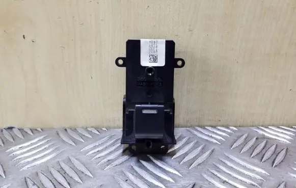 Honda CR-V Electric window control switch 35770SWAG010M2