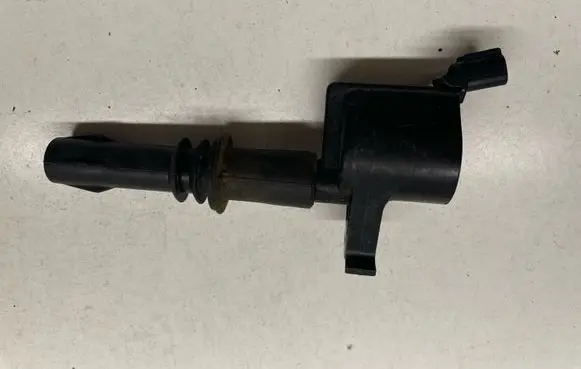 Ford Mustang V High voltage ignition coil 3L3E12A366CA
