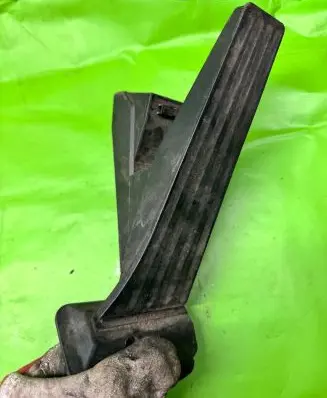 BMW 5 F10 F11 Accelerator throttle pedal 6852643 25916010 2904113439A
