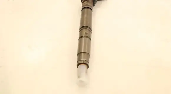 Audi A6 Allroad C7 Fuel injector 0445116040