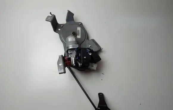 Honda CR-V Tailgate/trunk/boot lift motor P9569315B