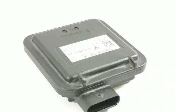 Tesla Model S Homelink control unit 1097814-00-A