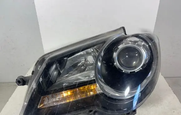 Volkswagen Touran I Headlight/headlamp 0301233203 1T1941005C