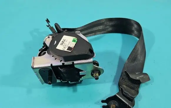 Ford Focus Rear seatbelt 642938500E IMPRK1536963