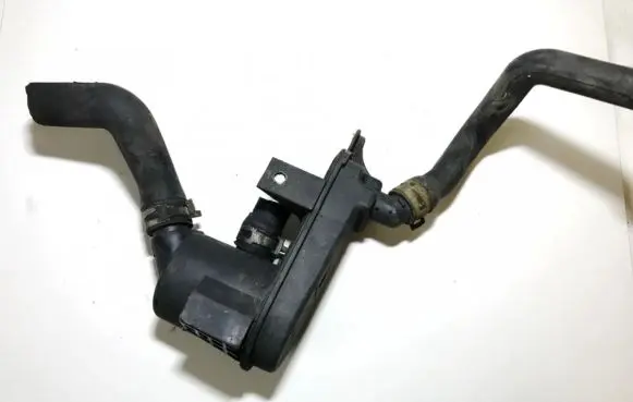 Ford Focus Breather/breather pipe/hose xs4q6a785ab xs4q-6a785-ab