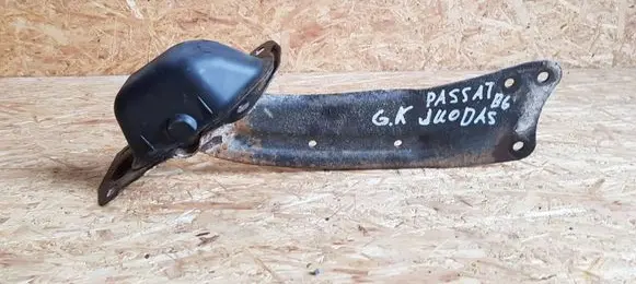 Volkswagen PASSAT B6 Rear upper control arm/wishbone 3C0501475A