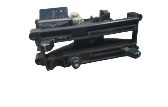 Nissan Serena Climate control/heater control trim 