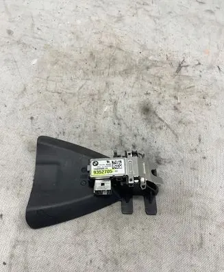 BMW 2 F45 Windshield/windscreen camera 9352705