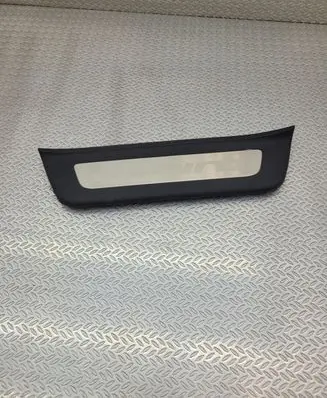 KIA Niro Rear sill trim cover 85877G5100